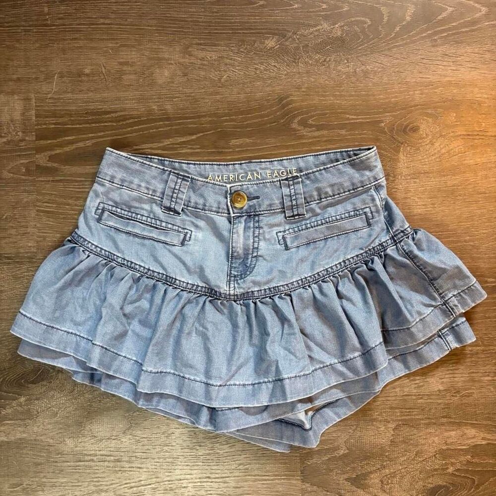 American Eagle Low Rise Tiered Ruffle Denim Mini Skort - Size 0 <3